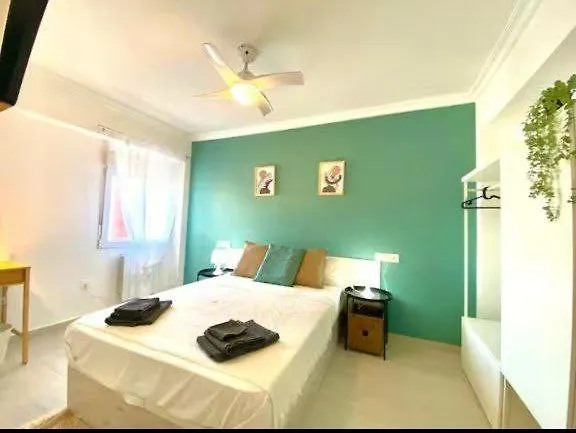 Rooms With Keys In Aparment In Castellon De La Plana