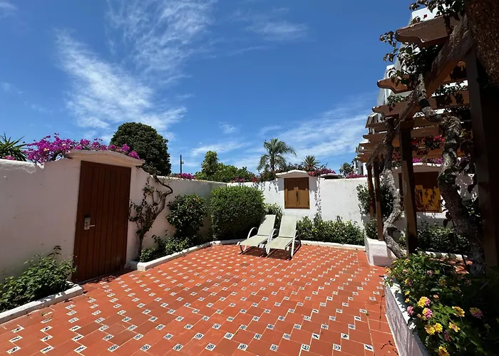 Macdonald Villacana Resort