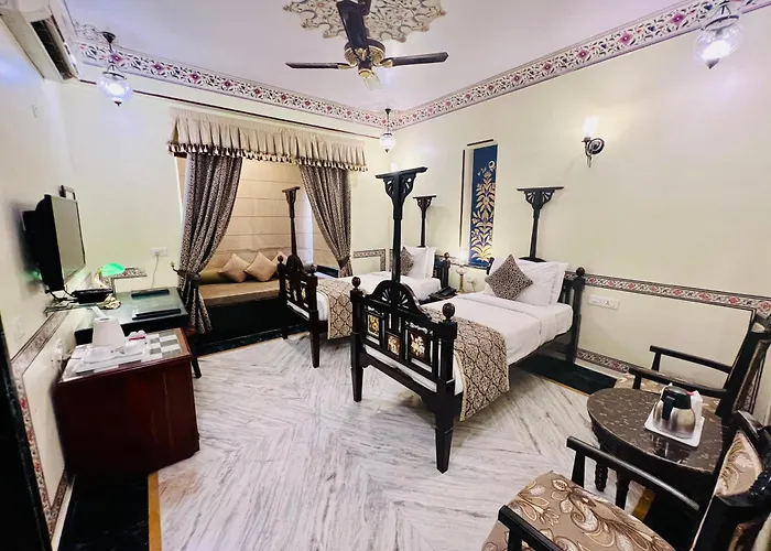 Umaid Mahal - A Heritage Style Boutique