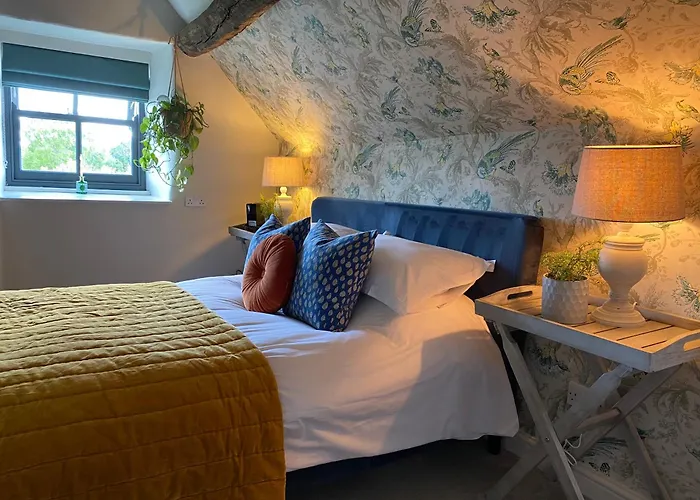 Halford House - Adults Only Guest House