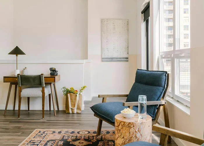 4 star hotel: Sonder By Marriott Bonvoy The Opal Apartments River North