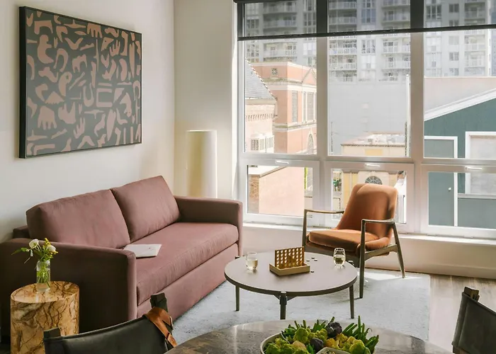 4 star hotel: Sonder By Marriott Bonvoy The Opal Apartments River North