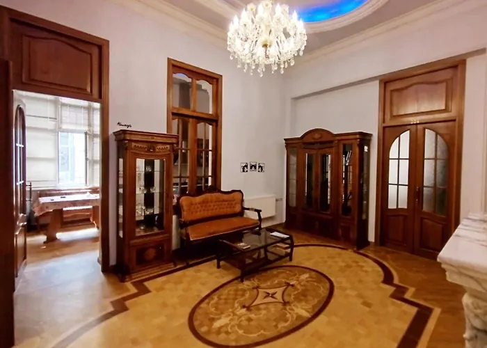 Jeanne D'Arc Hotel