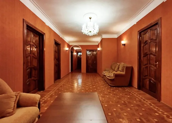 Jeanne D'Arc Hotel