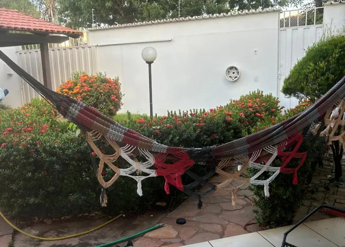 Quarto Centro de Palmas com climatizador - entrada privativa