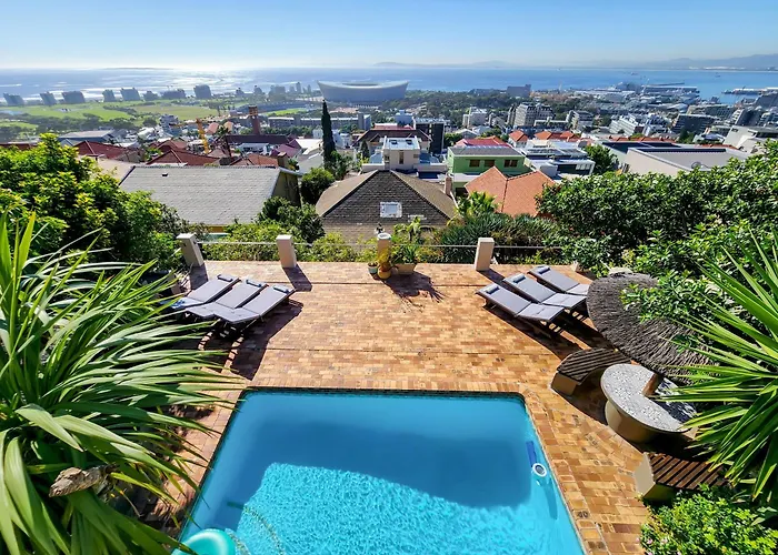 Bluegum Hill Guesthouse & Apartments