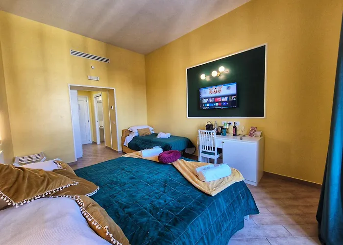 Residenze Serventi Longhi