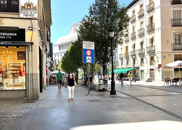 Luz Madrid Rooms