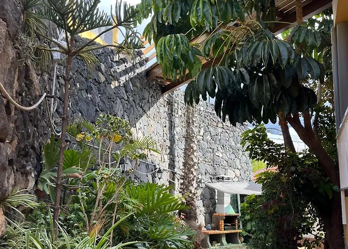 Twin Room At Villa Lila