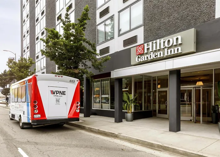 Cheap hotel: Hilton Garden Inn Lax Los Angeles Airport