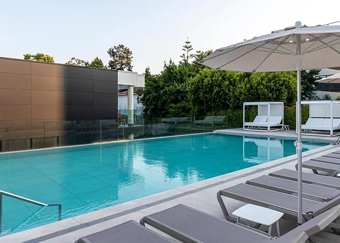 Hotel de 4 estrelas: Hotel Silgar 92