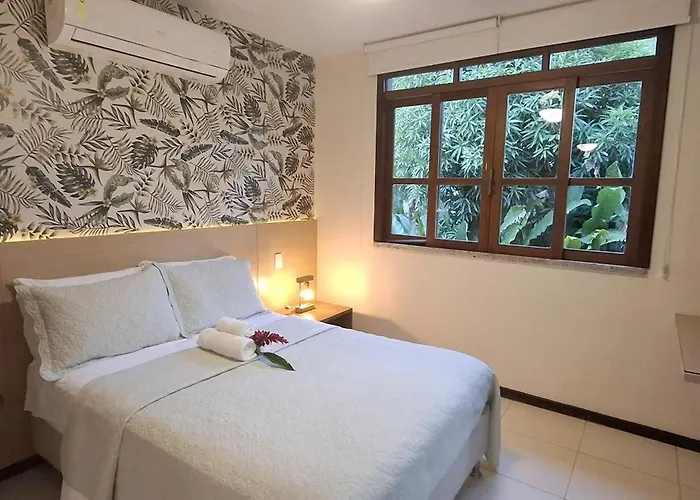Villa do Cajueiro Imbassaí by La Vem Férias