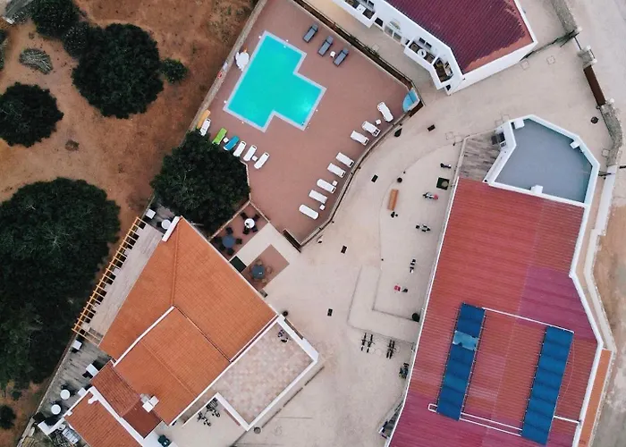 Sagres Sun Stay - Surf Camp & Hostel