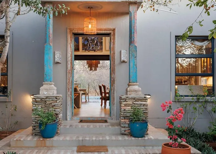 Spa Hotels Resorts Safari Moon Luxury Bush Lodge