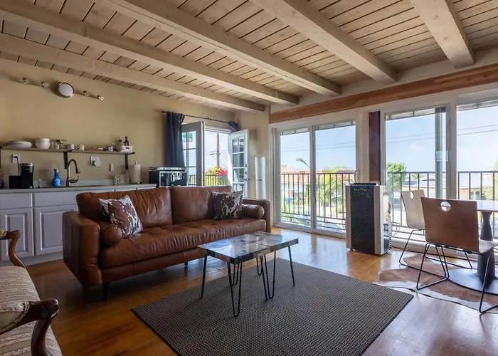 Overlooking Marina Del Rey Sailboats, Is Green Ginger Playa Del Rey On The Bluff,