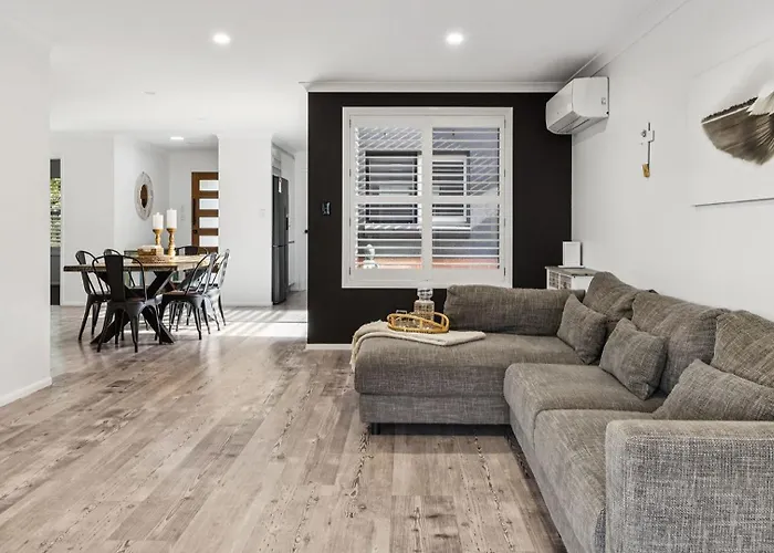 Beachside 24 - Pet Friendly Holiday Home - Holiday Yamba