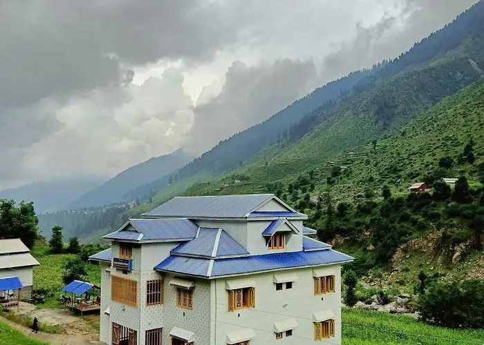 Ibex Riverside Cottage Neelum Valley
