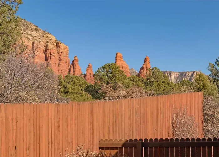 Sedona Wellness Casita With Hot Tub, Outdoor Sauna & Private Courtyard