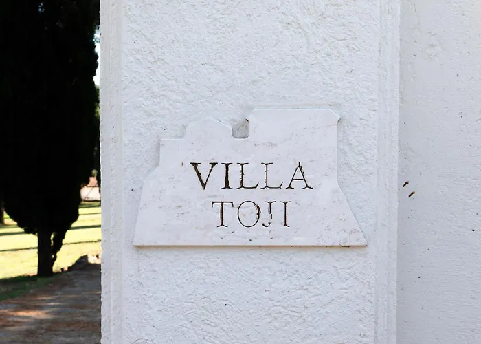 Villa TOJI