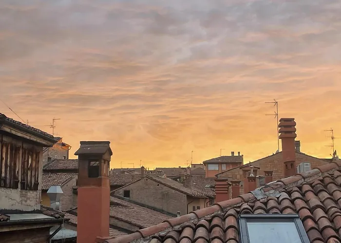 Magnolia Italian Hostings