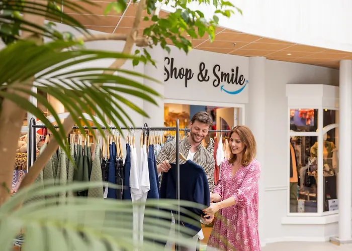 Waterpark Hotel: Beachhotel Zandvoort by Center Parcs