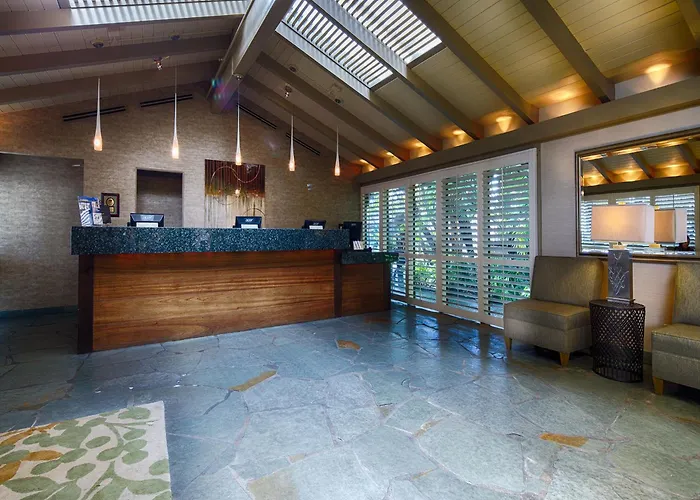 Hotel with view: Best Western Plus Island Palms Hotel & Marina