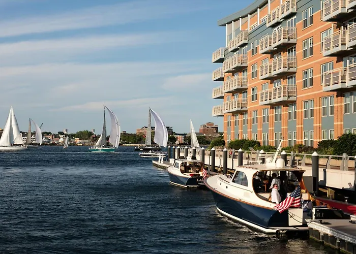 Battery Wharf , Waterfront
