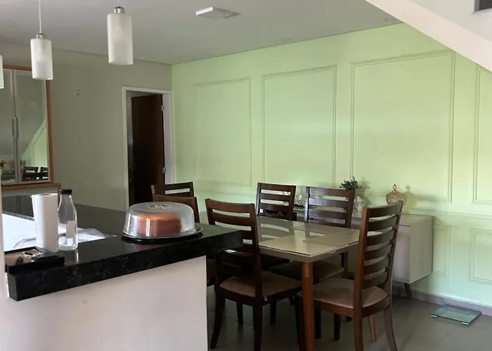 Quarto em Casa Dupléx em Heliópolis