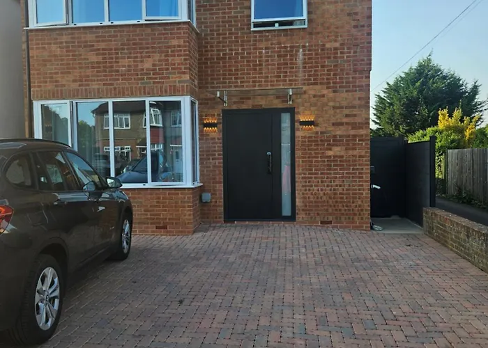 Reading Guest House
