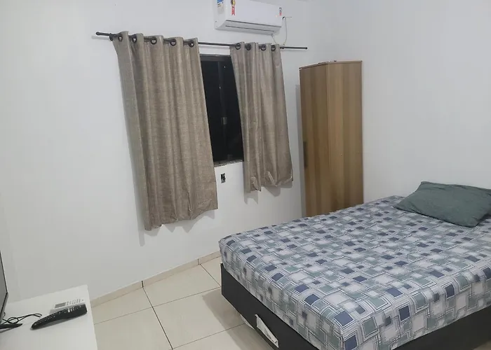 Quarto com banheiro