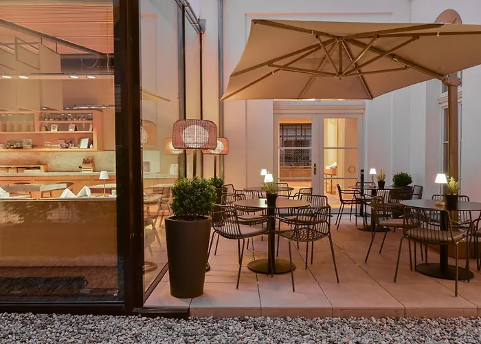 Boho Prague - Small Luxury s