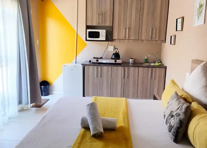 Tokelo Guesthouse Emalahleni