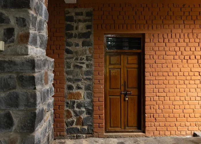 Pathayam Inn