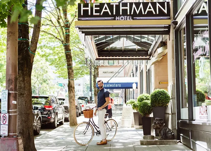 Pet Friendly hotel: Heathman Hotel