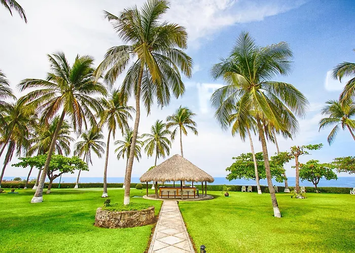Hotel with Tennis: Posada Real Puerto Escondido