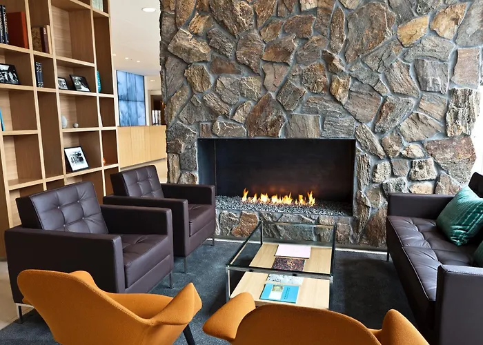 Reykjavik Natura - Berjaya Iceland s