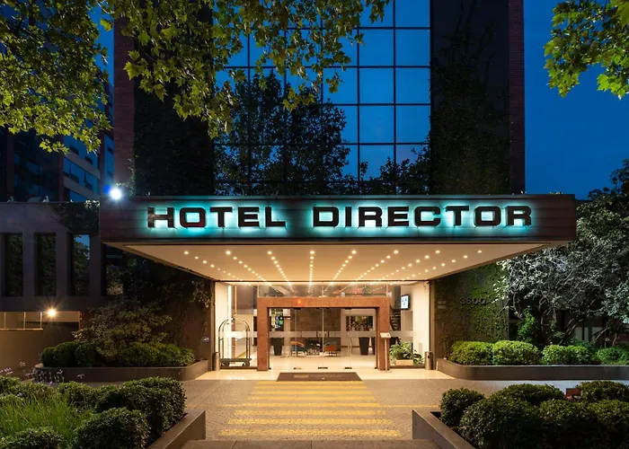 Hotel casino: Hotel Director Vitacura