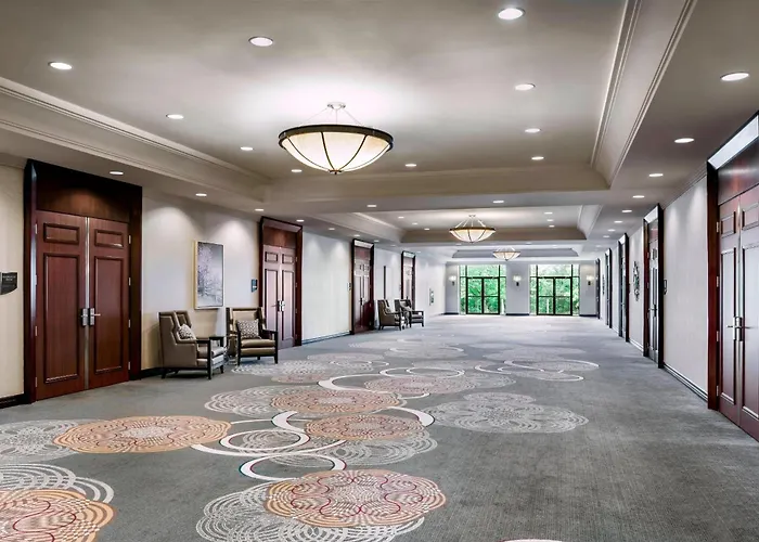 Jacuzzi hotel: Sheraton Toronto Airport Hotel & Conference Centre