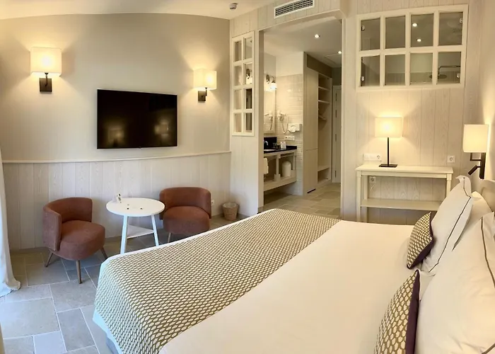 Hotel con piscina: Hotel Playa Sol