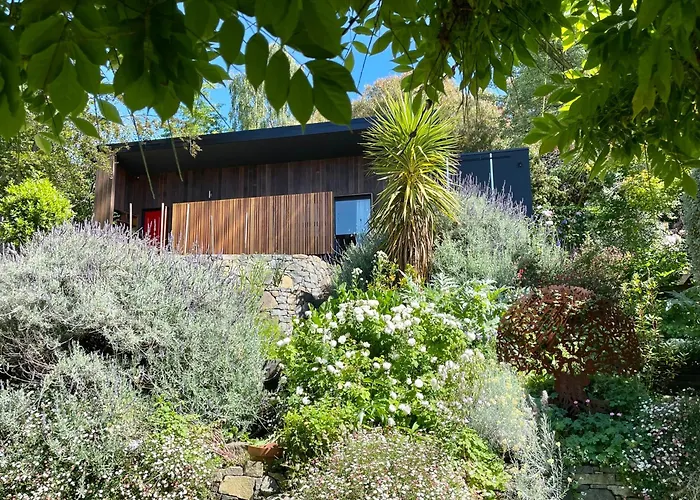 North Hobart Oasis