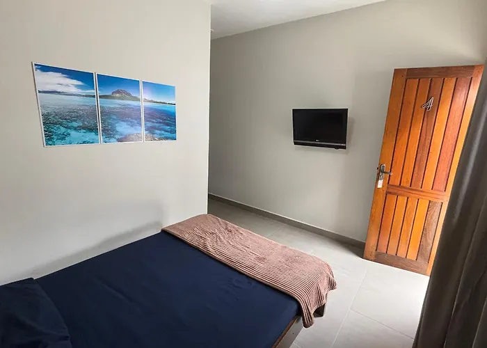 Pousada Riviera&Itaguaré com piscina climatizada!