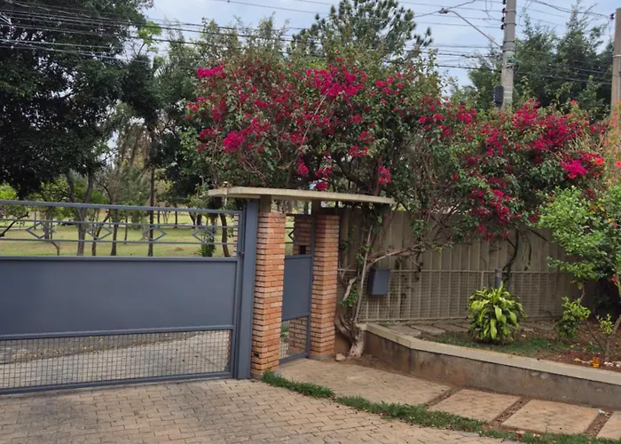 Casa em Atibaia - Bairro Loanda