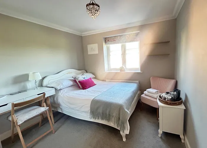 Cosy Room Near Poole, Dorset