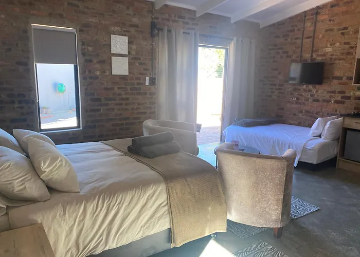 Mk & R Guesthouse