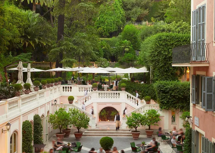 Hotel dichtbij College: Rocco Forte Hotel De Russie