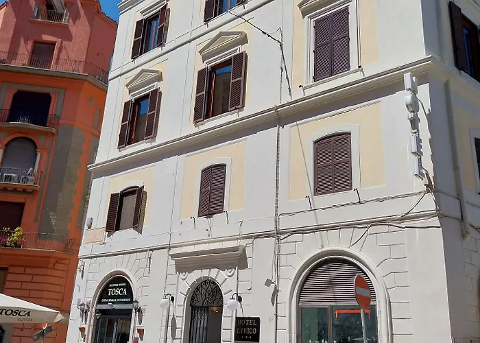 3 star hotels Lirico