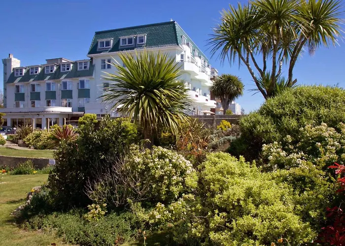 Golf hotel: Bournemouth East Cliff By Belvilla