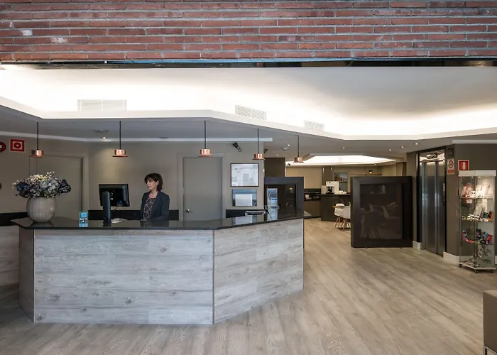 Hotel: Catalonia Albeniz