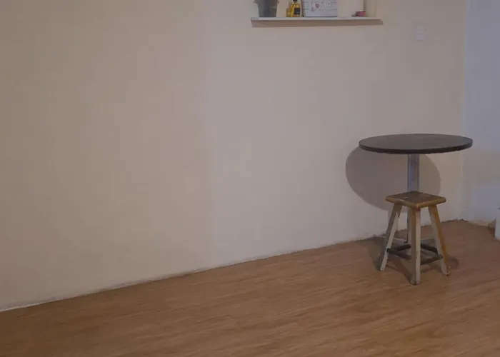 Quarto aconchegante no Jardim Faculdade