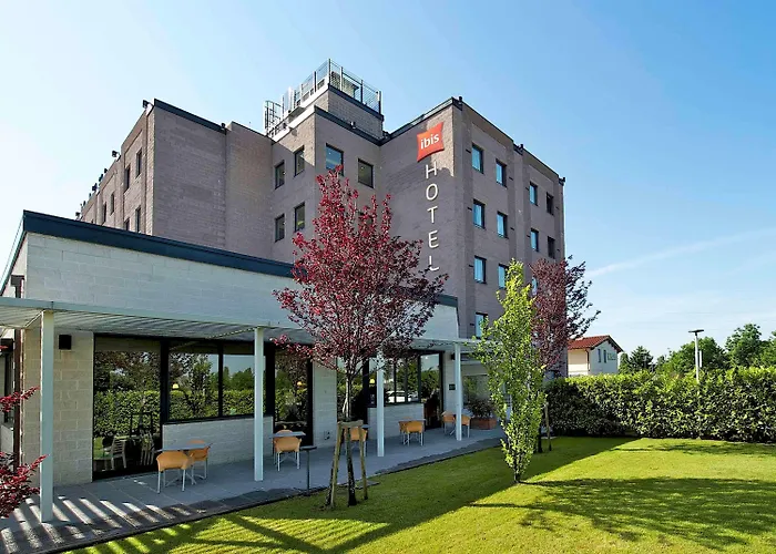  Ibis Firenze Prato Est